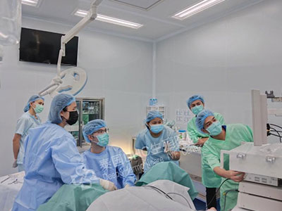 輸卵管問題+不完全縱膈子宮，泰國(guó)三代試管嬰兒助孕竟一次成功！