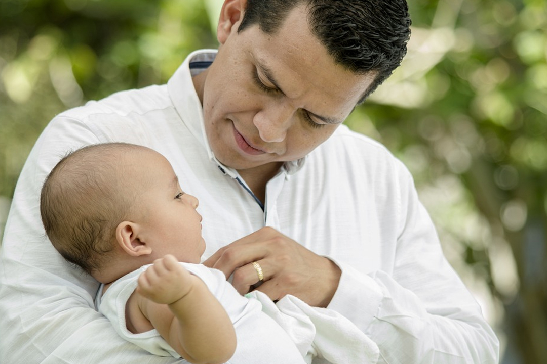 男人和自己的孩子 男人和自己的孩子