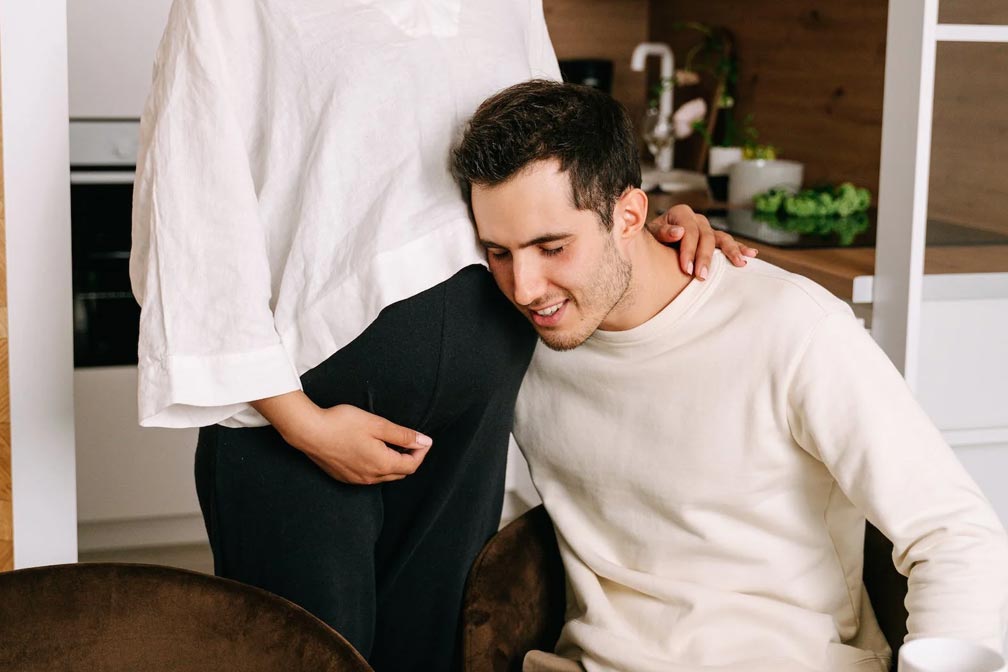 懷孕的夫婦 懷孕的夫婦