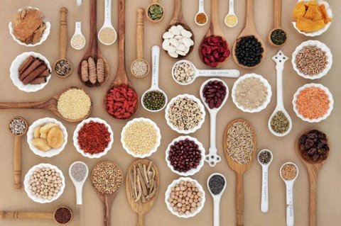 十個(gè)月寶寶便秘吃什么好？解決寶寶便秘的最佳方法