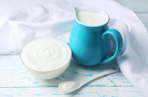 酸奶好還是純牛奶好？酸奶和牛奶的區(qū)別和功效