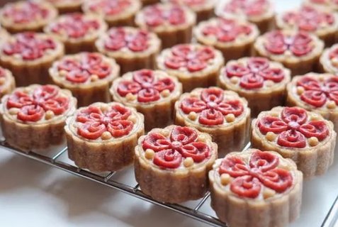 八珍糕吃多了會(huì)怎么樣？長期吃八珍糕的危害