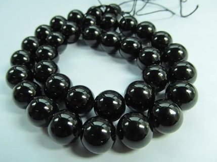 黑瑪瑙真的有功效嗎？黑瑪瑙的功效與作用