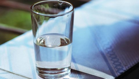 鬧肚子怎么才能舒服點？緩解鬧肚子肚子疼最快的方法