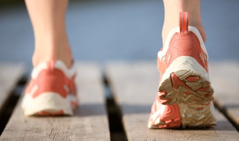 每天一萬(wàn)步一個(gè)月能瘦多少斤？堅(jiān)持每天走一萬(wàn)步的效果