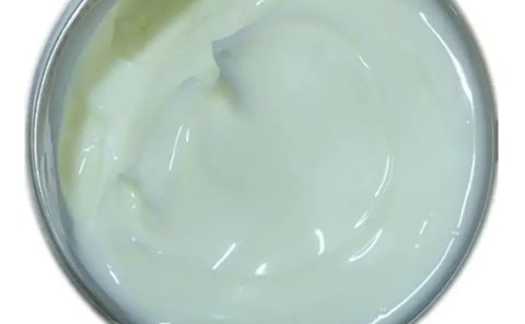 鴯鹋油對(duì)皮膚有什么好處？鴯鹋油的作用及用法