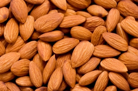 失眠吃什么堅(jiān)果效果最好？失眠最怕三種堅(jiān)果