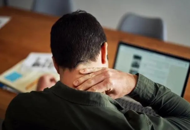 頸椎病怎么自己恢復(fù)？頸椎病怎么自己調(diào)理？