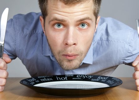 饑餓感能延緩衰老嗎？探索飲食限制與長壽的聯(lián)系