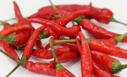 長期吃辣的人更容易得胃癌嗎？詳解吃辣和胃癌的關系