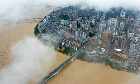 汛期期間怎么保證自己安全？汛期科學(xué)避險自救指南