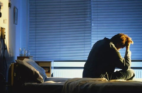 睡不著就不要硬睡了？睡不著的時候做的選擇