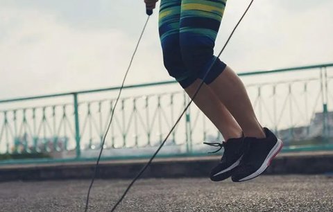 跳繩可以減肥瘦肚子嗎？跳繩減肚子的正確方法