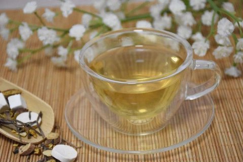 茯苓泡水喝對人體有害嗎？茯苓泡水喝竟有6個害處