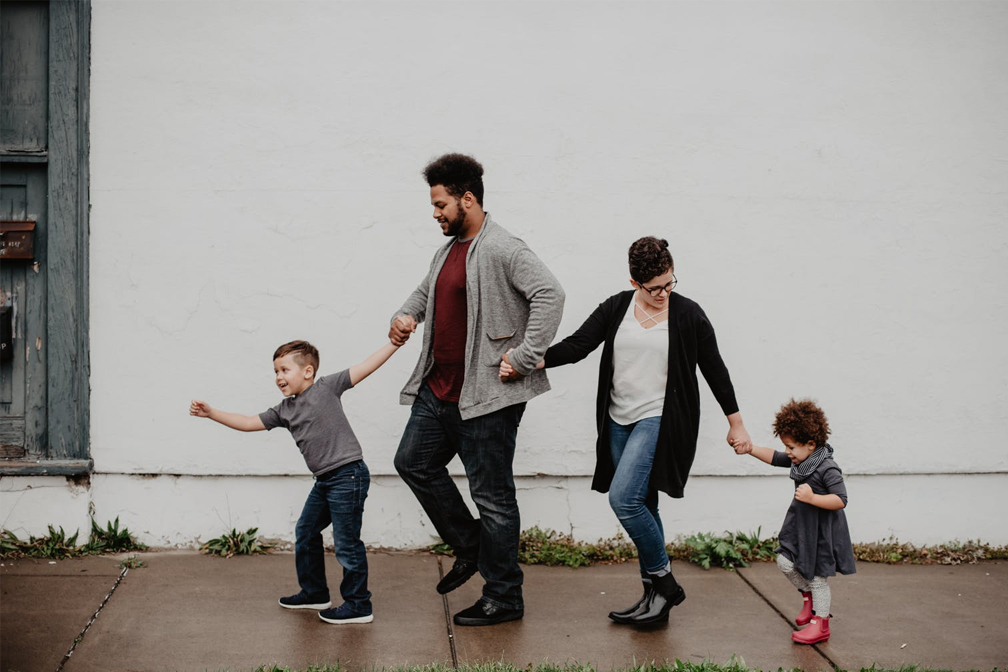 中國人去泰國生孩子最新政策？赴泰生子的機(jī)遇與指南