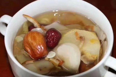 虎乳菌搭配什么煲湯止咳化痰？虎乳菌煲湯做法與功效