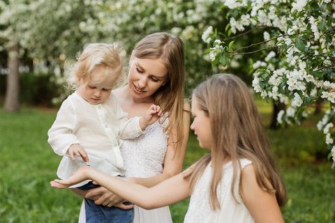 江門中心醫(yī)院做試管嬰兒大概多少錢？費用概覽2025