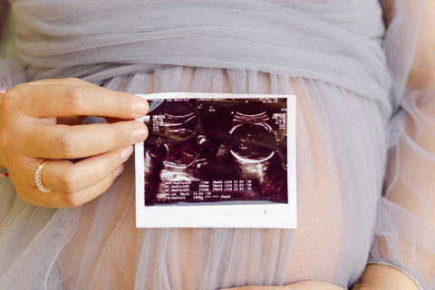 玉林婦幼做試管嬰兒要多少錢？試管嬰兒費用解析